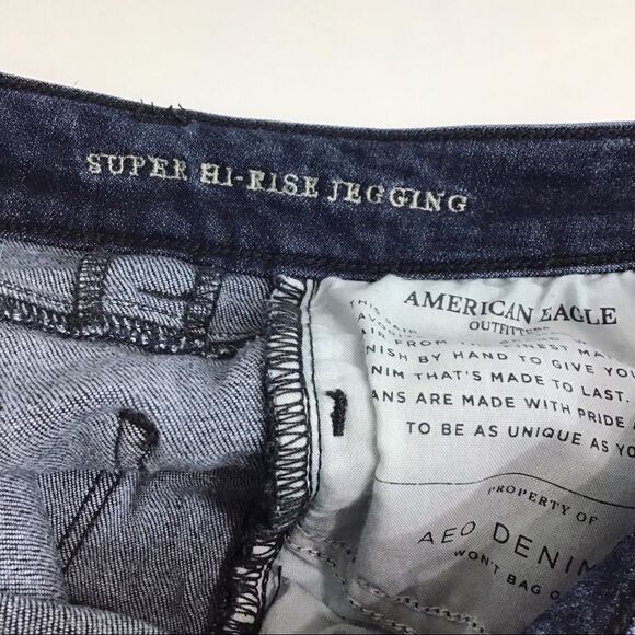 American Eagles Outfitters Super Hi-Rise Jeggings - Picture 13 of 14